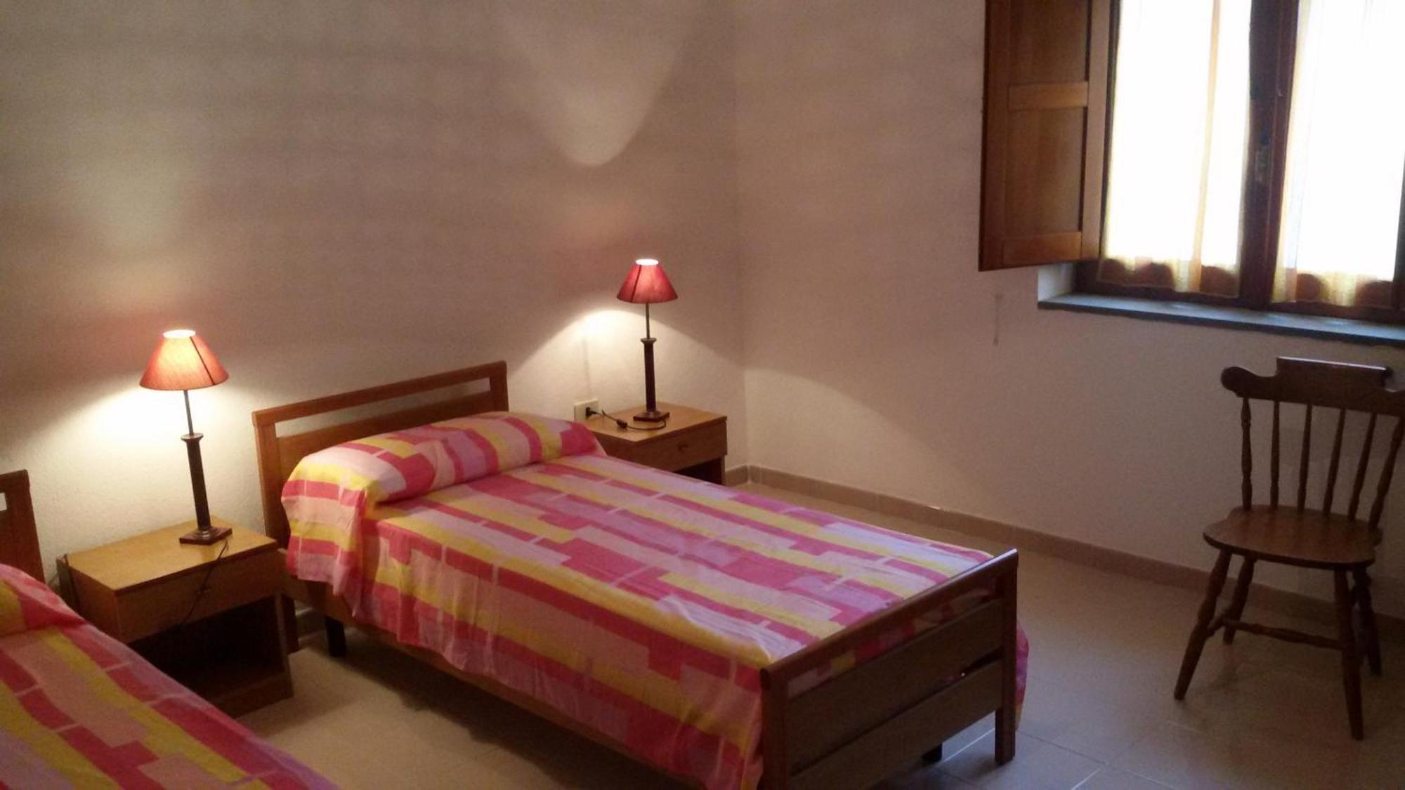 تريكينا Agriturismo Collevento الغرفة الصورة