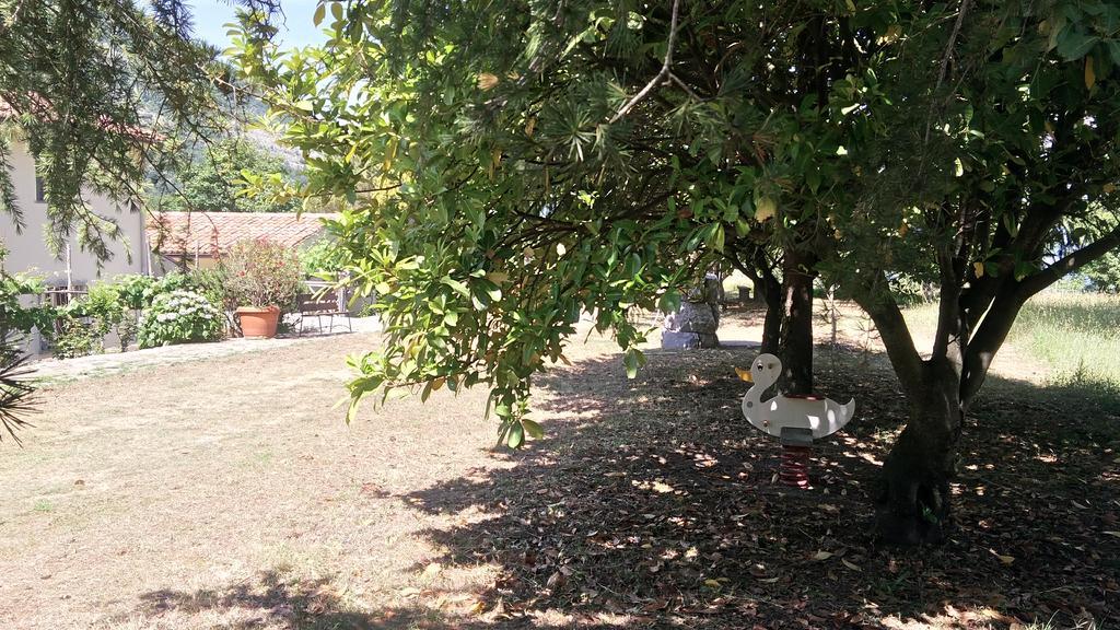 تريكينا Agriturismo Collevento المظهر الخارجي الصورة